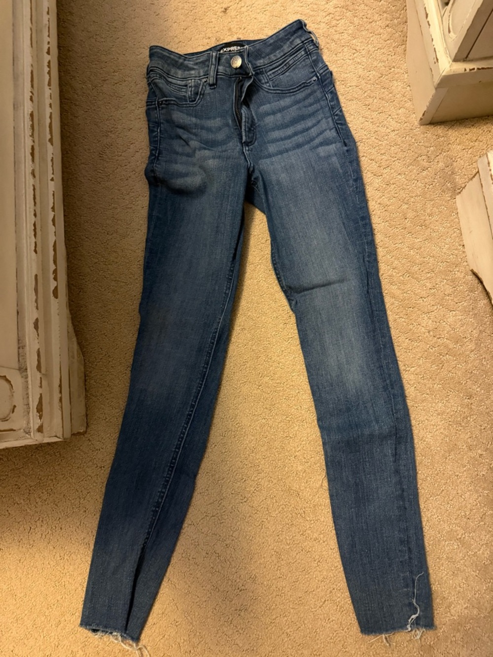 Express Women's Skinny Jeans in Dark Blue Wash